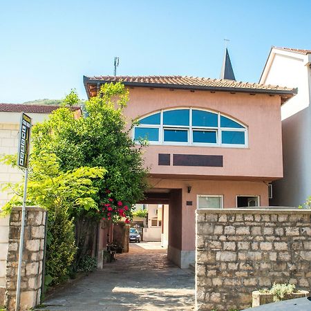 Guesthouse Stari Grad Мостар Экстерьер фото