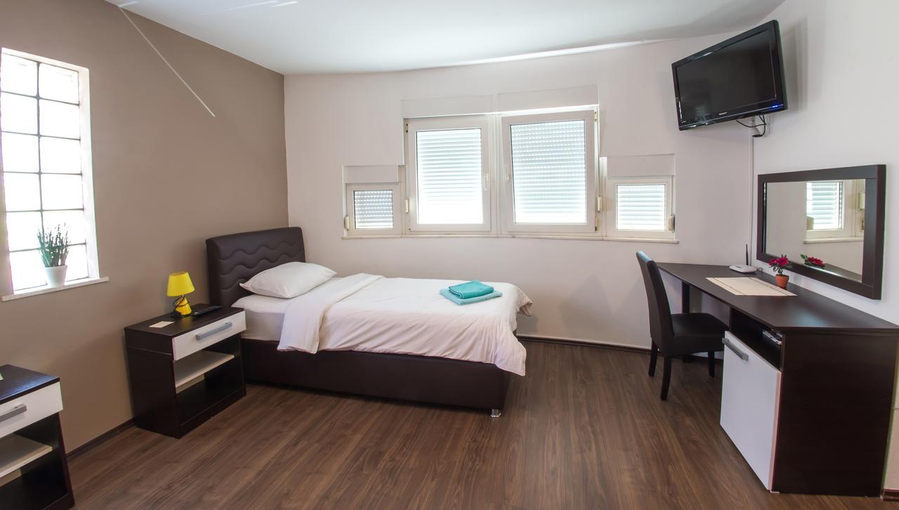 Guesthouse Stari Grad Мостар Экстерьер фото